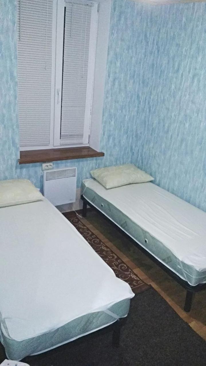 Частный Дом, Р-Н 3 Городской Больницы Çerkassi Dış mekan fotoğraf